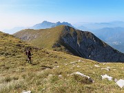 44 Scendiamo da Cima Foppazzi alla Bocchetta di Grem (1976 m)